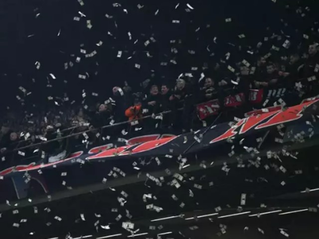 Milan-PSG maçında taraftarlardan Donnaruma'ya ilginç tepki! Akıllara Gökhan Gönül geldi