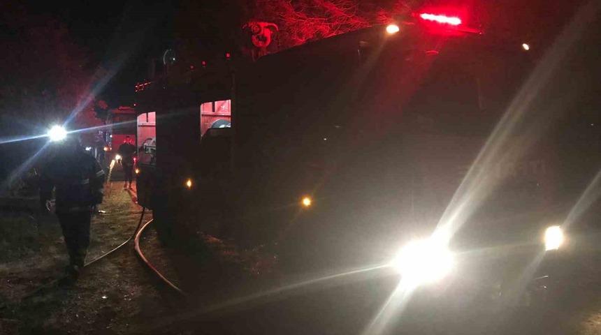 Edirne’de depoda çıkan yangın söndürüldü