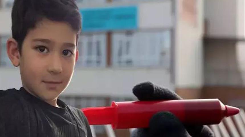 Şırınga şeklinde çikolata küçük Mert'in sonu olmuştu! Yeni gelişme: Tanık olarak dinlenmesini istediler! Bilirkişi...