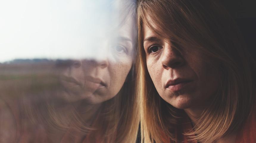 Psikolojik şiddete maruz kaldığını nasıl anlarsın? Psikolojik şiddet belirtileri nelerdir?