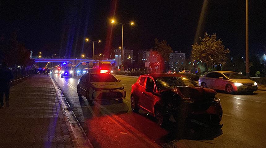 Otomobil motosiklete çarptı! 1 kişi hayatını kaybetti