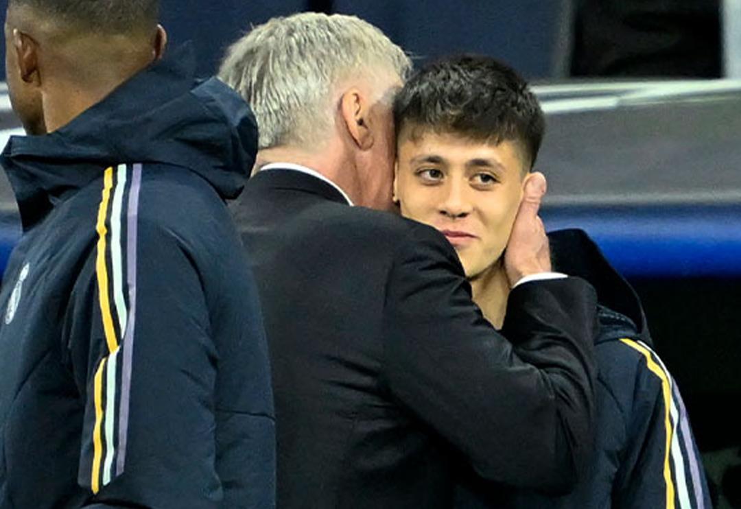 İspanya'da Ancelotti'yi Arda G&uuml;ler konusunda eleştirmeyen kalmadı! ''Sen bir mumya par&ccedil;asısın''