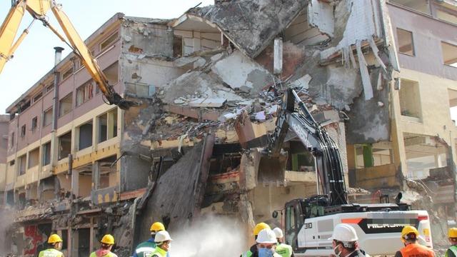Kentsel dönüşüm yasası resmen yürürlükte: Yerleşim yerleri de rezerv yapı alanı olacak! 21 maddelik kanunda detaylar ortaya çıktı…