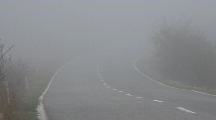 O ilde yoğun sis! Görüş mesafesi 40 metreye kadar düştü