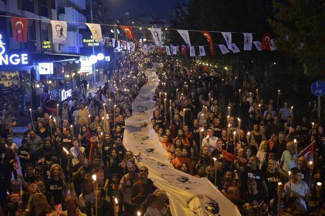 Antalya’da fener alaylı Ata’ya saygı yürüyüşü düzenlenecek