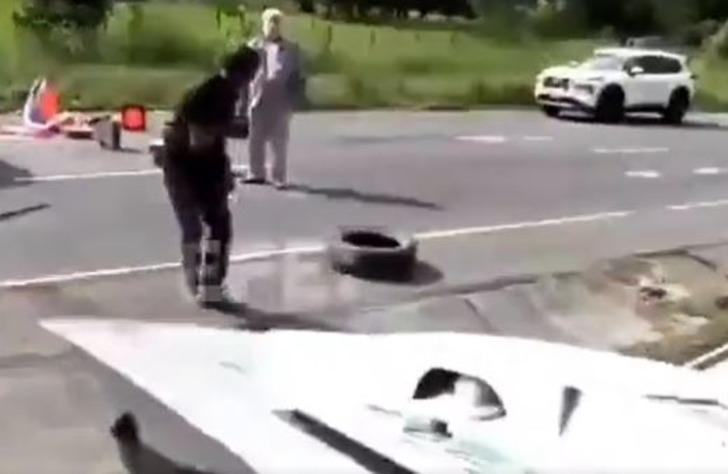 Silahını çıkarıp, yolu kapatan çevreci iklim aktivistlerini vurdu! Panama'daki cinayet anı kamerada G4