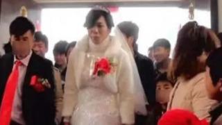 Ülkeyi karıştıran düğün: Gelin erkek çıktı! Hamile gelin sadece üç gün sonra takıları da alıp ortadan kayboldu 