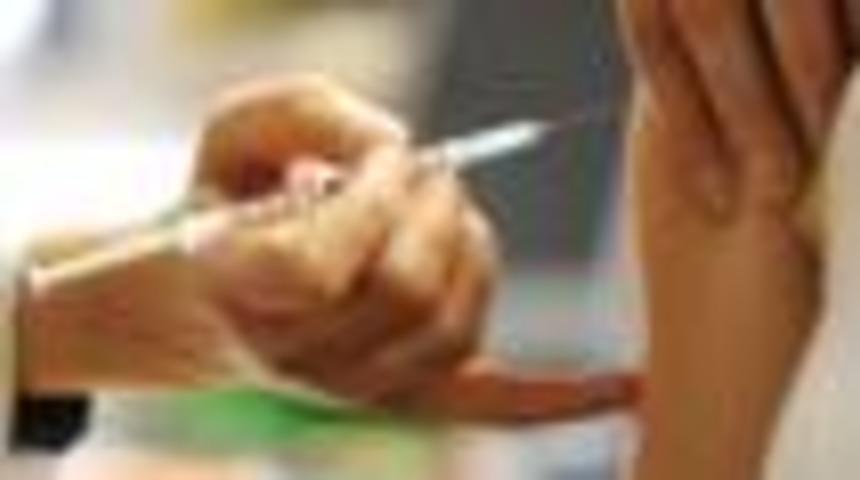 İtalya'da çocuklara aşıyı zorunlu hale getiren yasa onaylandı