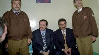 Cumhurbaşkanı Erdoğan'ın başdanışmanından 'yargı' paylaşımı! Erdoğan'ın cezaevine girdiği dönemi hatırlattı