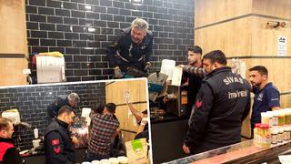 Sivas'ta korkunç olay! Kolunu kıyma makinesine kaptırdı: Hastaneye böyle götürüldü