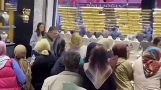 'Dilan Polat' dedikodusu bir şehri karıştırdı! Herkes akın akın kuyumcuya koştu