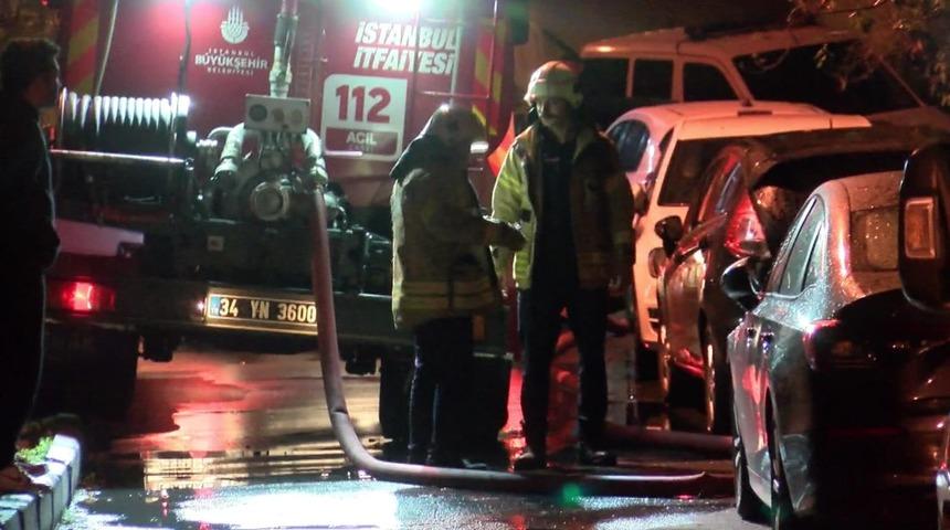 Şişli'de gecekonduda yangın! Bir kişinin cansız bedeni bulundu