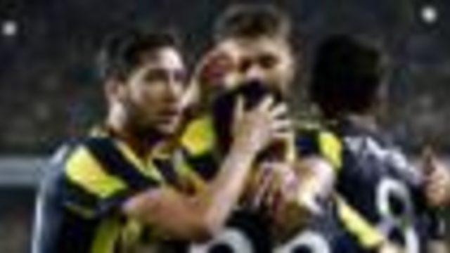 Fenerbahçe UEFA Avrupa Ligi'nde playoff turuna çıktı