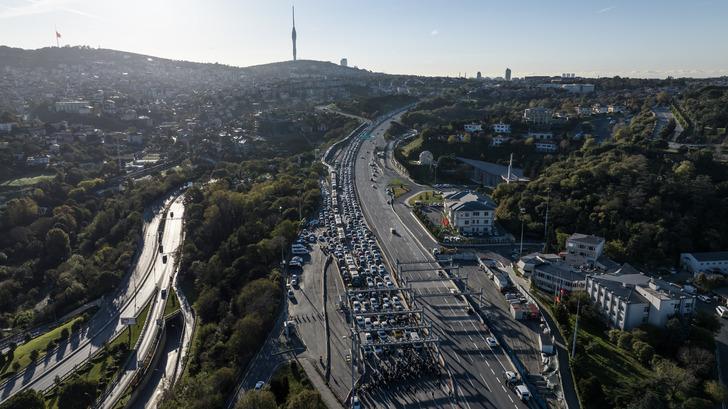 85 yıldır bitmeyen özlem! Tüm Türkiye'de saat 09.05'te hayat durdu G2