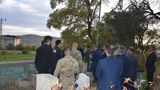Hani ilçesinde şehit edilen 12 kişi törenle anıldı