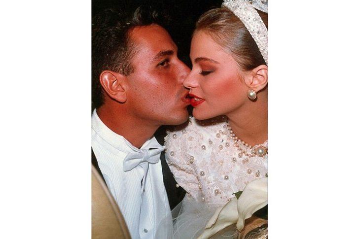 Sofia Vergara, sahilde bol bol güneşlendi G2