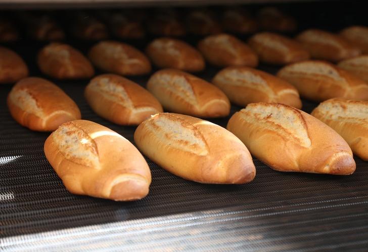 5 TL olan Halk Ekmek zamlanacak mı? İstanbullunun merak ettiği soruya yanıt geldi: ‘Uygun fiyat politikası…’