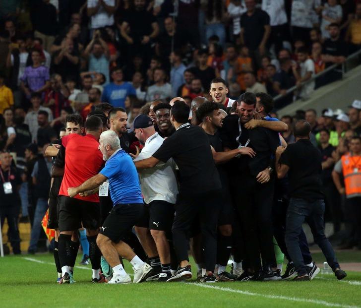 Hatayspor mağlubiyeti sonrası Rıdvan Dilmen'den Okan Buruk'a eleştiri: Hep aynı oynuyor! G3