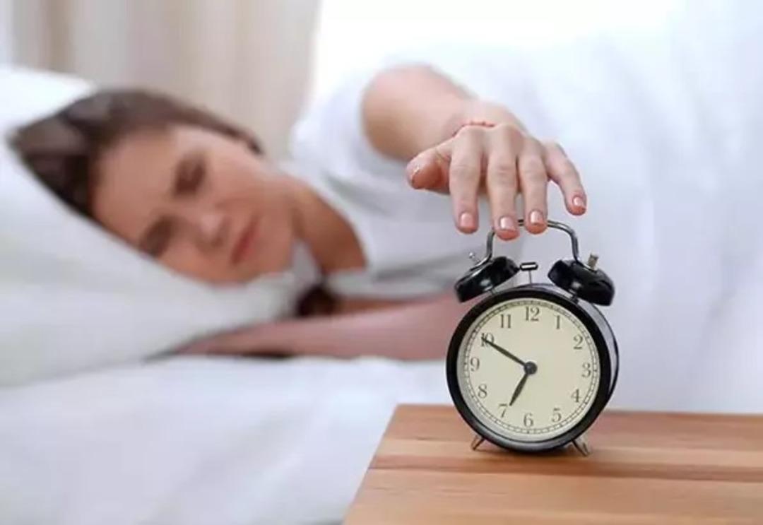 Faydaları saymakla bitmiyor! Sabahları din&ccedil; uyanamayanlar dikkat, o besin halsizlik ve yorgunluğu gideriyor