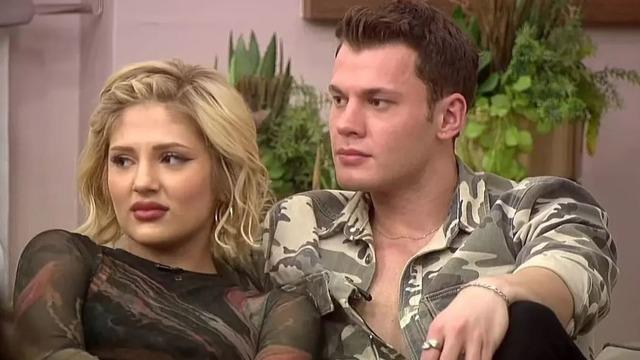 Onlarca kişinin öldüğü Hatay'da film çekiyorlar! Kısmetse Olur Tolga Kandemir'in mezarlıkta tepki çeken pozu