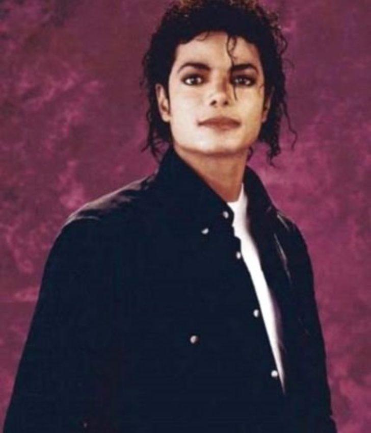 Michal Jackson yaşıyor mu? Bu fotoğraf sosyal medyayı salladı  G1