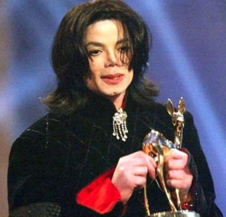 Michal Jackson yaşıyor mu? Bu fotoğraf sosyal medyayı salladı  G5