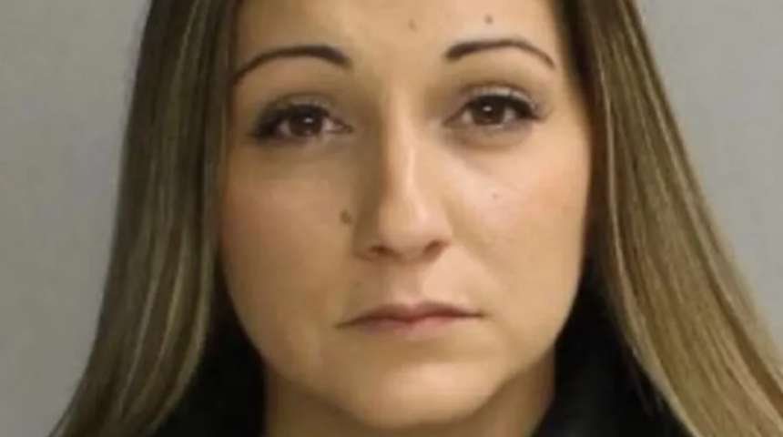 Lisede skandal! Rehberlik danımanı ve 14 yaşındaki öğrencinin ilişkisi ifşa edildi... Ebeveynleri evde değilken ziyaret etmiş