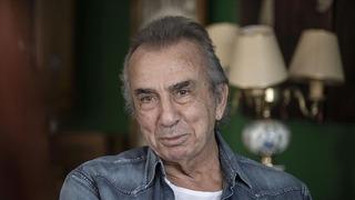 Levent'te 2+1 dairede yaşıyor! Erhan Yazıcıoğlu'nun mütevazı hayatı gündem oldu! 'O diziden kazandığım parayla...'