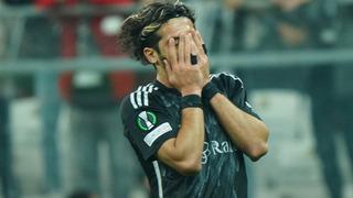 Tayfur Bingöl ile Beşiktaşlı taraftar arasında yaşanan konuşma sosyal medyada gündem oldu