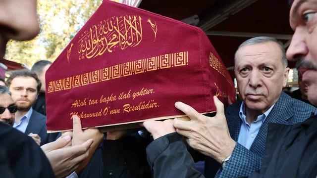 Cumhurbaşkanı Erdoğan, Hacer Coşan'ın cenazesine katıldı