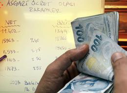 Asgari ücret zammında en güçlü olasılık: Yüzde 50 zamla 17 bin 100 TL! Enflasyon oranı cepte, gözler refah payında