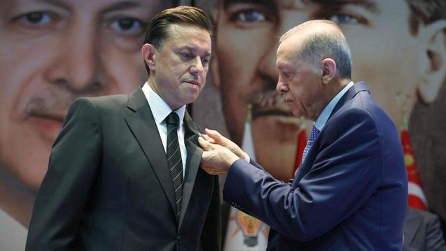 AK Parti Eskişehir Büyükşehir Belediye Başkan Adayı Nebi Hatipoğlu oldu! İYİ Parti'den geçmiş rozetini Erdoğan takmıştı...Nebi Hatipoğlu kimdir?