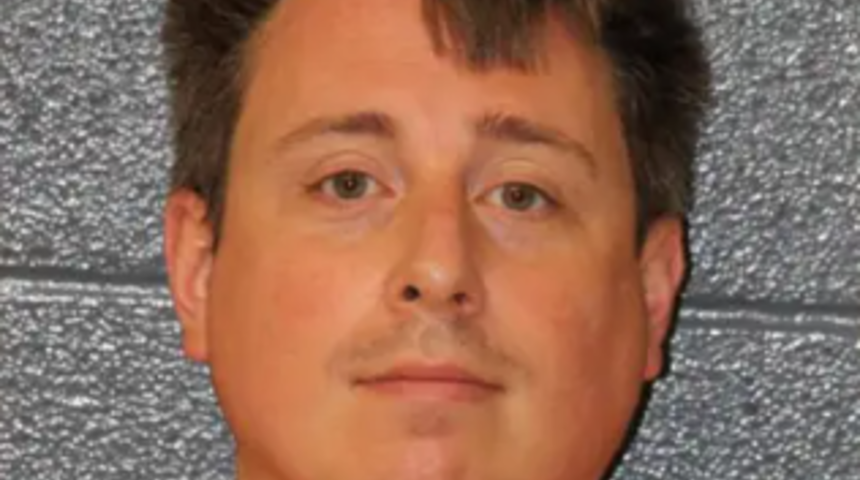 Çocuk psikiyatristinden skandal hareket! Aralarında danışanlarının da olduğu çocukların görüntülerini yapay zekayla pornografiye çevirdi... Bilgisayarından koleksiyon çıktı