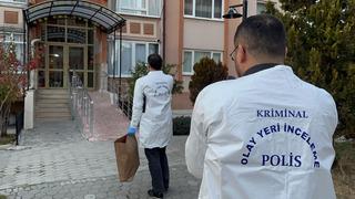 Erkek hemşire, mesai arkadaşının evinde ölü bulundu