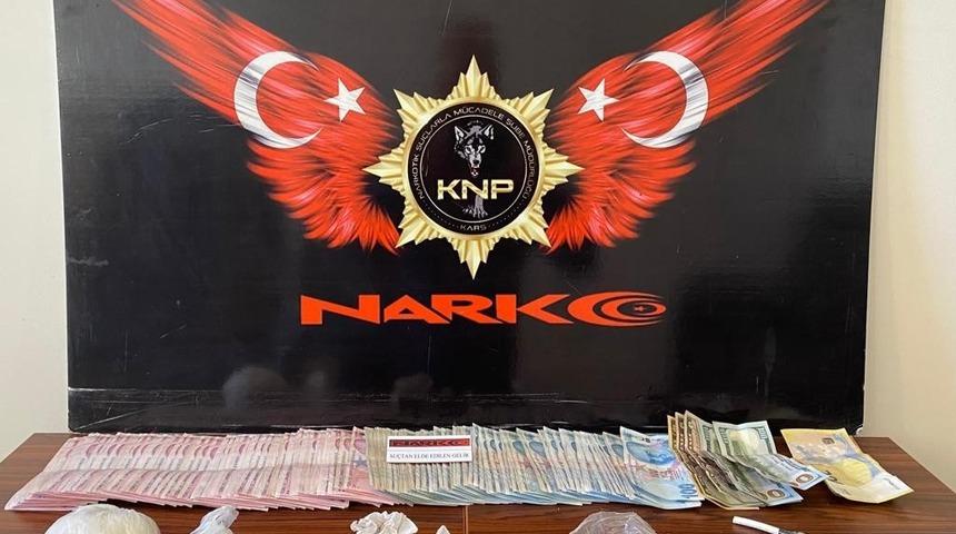 Kars merkezli 3 ile uyuşturucu operasyonu