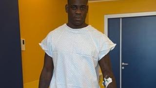 Adana Demirspor'un golcü oyuncusu Mario Balotelli ameliyat oldu