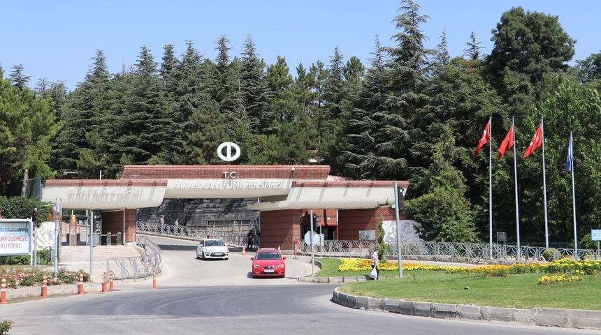 Üniversitede taciz skandalı! Öğretim üyesi açığa alındı