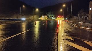 Son dakika: Bolu Dağı Tüneli İstanbul yönü geçici olarak kapatıldı!