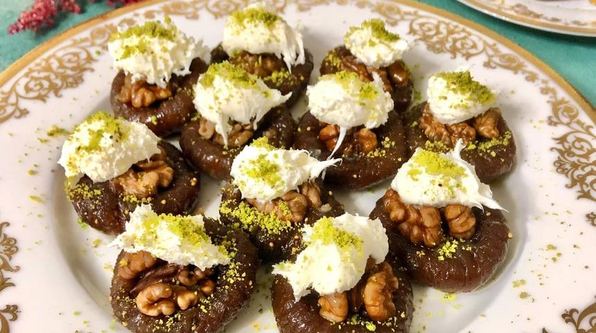 KURU İNCİR TATLISI TARİFİ! Tatlı krizlerine birebir kuru incir tatlısı nasıl yapılır? İşte püf noktası