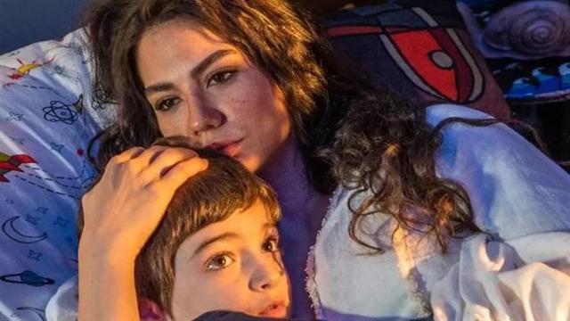 ADIM FARAH 23. BÖLÜM İZLE! Adım Farah son bölümde neler olacak? Fox TV yayın akışı