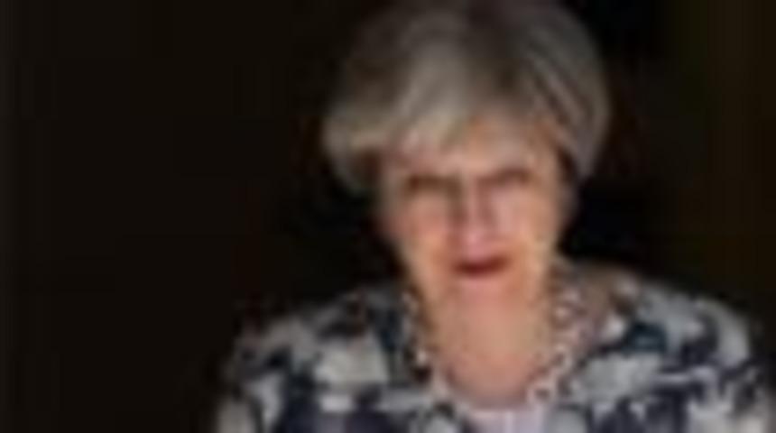 İngiltere Başbakanı May, AB vatandaşlarına y&ouml;nelik planını a&ccedil;ıkladı