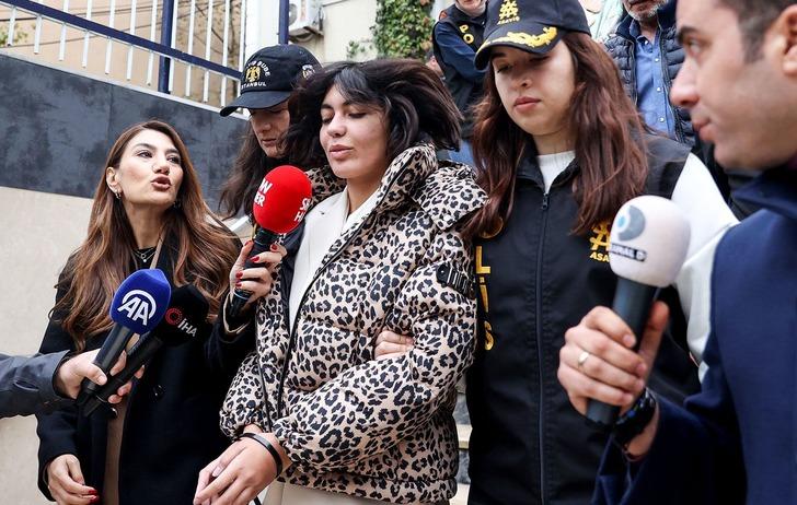 Bahar Candan cezaevi infaz koruma memuruyla tartıştı! Yemekleri beğenmeyip şımarıklık yapınca... G4