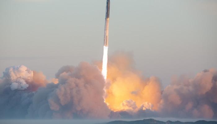 SpaceX'in Starship roketi, kalkıştan 2,5 dakika sonra patladı! O anlar kamerada
