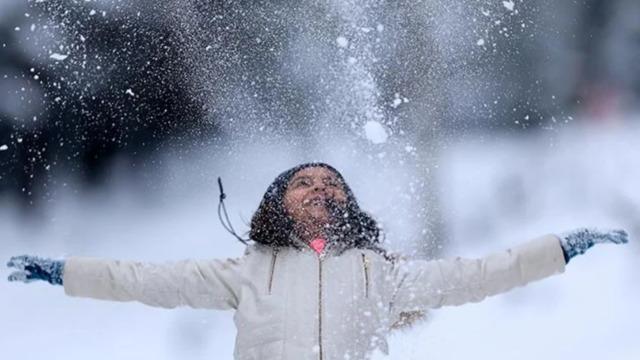 BUGÜN ANKARA'DA OKULLAR TATİL Mİ? 20 Kasım Pazartesi günü Ankara'da okullar açık mı, ara tatil uzadı mı? 