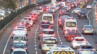 Okullar açıldı, trafik kilitlendi! İstanbul'da yoğunluk böyle görüntülendi