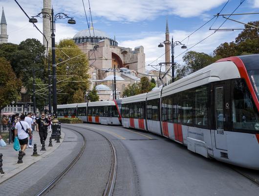  Metro, metrobüs ve otobüs ile Beşiktaş’a ulaşım