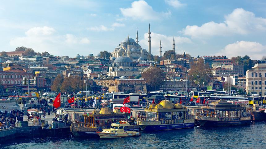 Eminönü’ne nasıl gidilir? Otobüs, metrobüs ve tren ile Eminönü’ne ulaşım