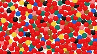 Sosyal medyada gündem oldu! 7 beyaz topu bulabilecek misiniz? Sadece yüksek IQ'ya sahip kişiler 20 saniyeden kısa sürede bulabilir