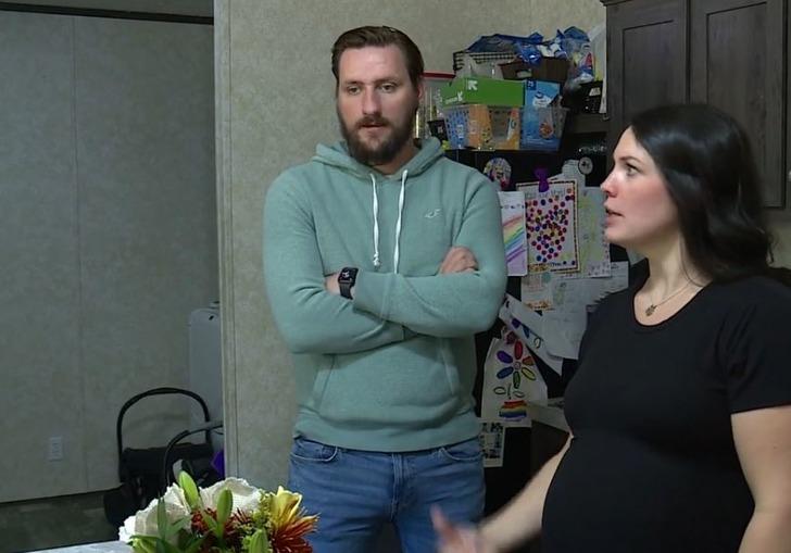 Milyonda bir ihtimaldi... Çift rahimle doğan kadın hamile! İki rahminden de doğum yapacak G5