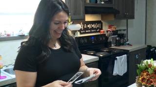 Milyonda bir ihtimaldi... Çift rahimle doğan kadın hamile! İki rahminden de doğum yapacak